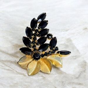 Elegant Black and Gold Leaf Brooch